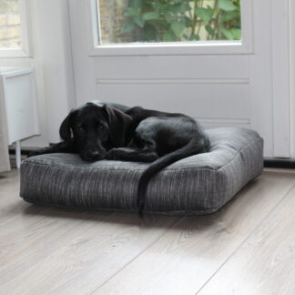 Dog's Companion® Tweet donkergrijs benchkussen 58 x 45 12 cm